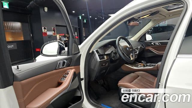 BMW X5 2022 — ფოტო 10/20