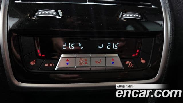 BMW X5 2022 — ფოტო 18/20