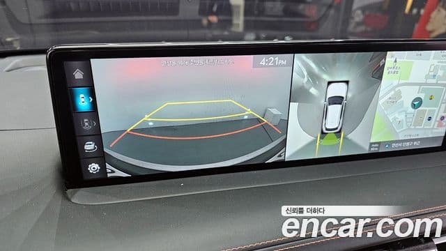 Genesis GV70 2022 — ფოტო 15/20