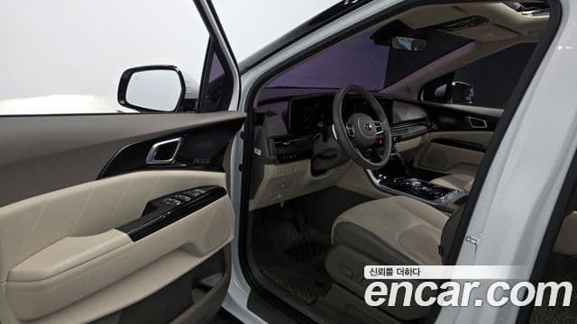 Kia Carnival 2021 — Şəkil 11/20