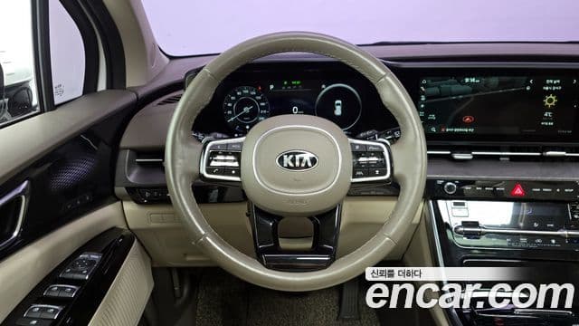 Kia Carnival 2021 — Şəkil 13/20