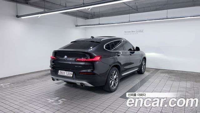 BMW X4 2020 — Photo 4/15