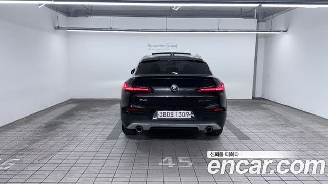BMW X4 2020 — Photo 13/15