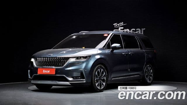 Kia Carnival 2020 — Фото 1/20