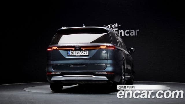 Kia Carnival 2020 — Фото 4/20