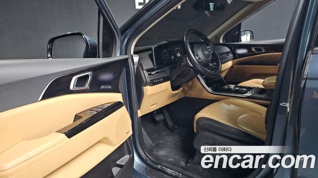 Kia Carnival 2020 — Фото 10/20