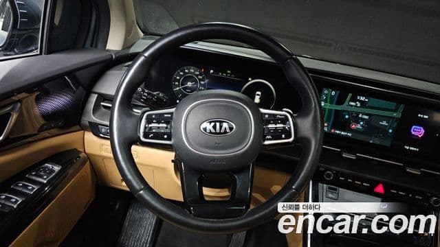 Kia Carnival 2020 — Фото 13/20