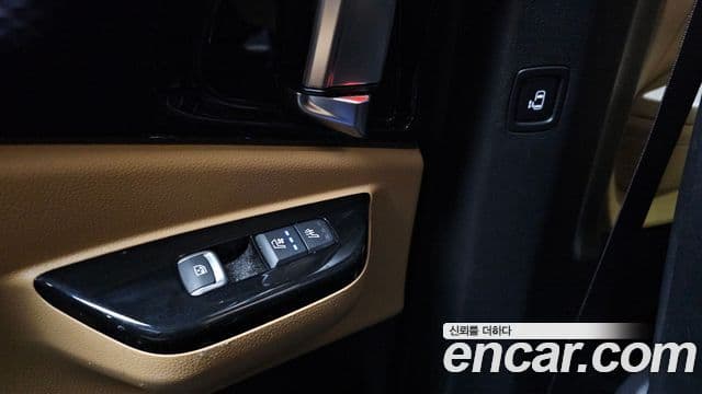 Kia Carnival 2020 — Фото 18/20