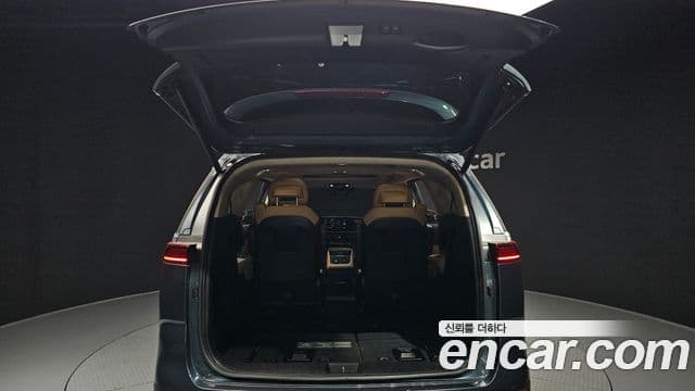 Kia Carnival 2020 — Фото 20/20