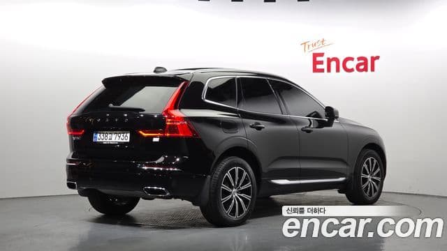 Volvo XC60 2020 — Photo 11/20