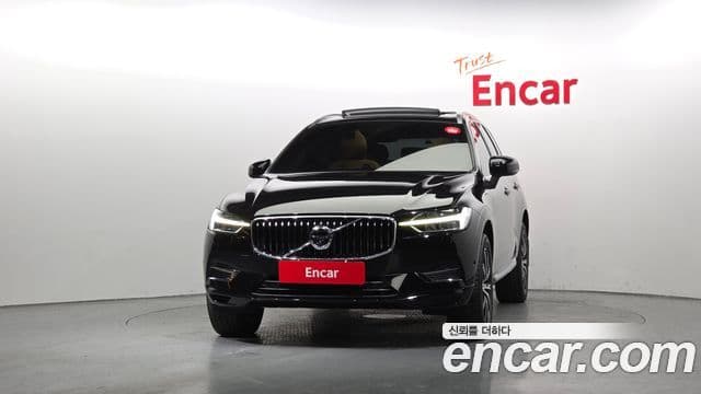 Volvo XC60 2020 — Photo 14/20