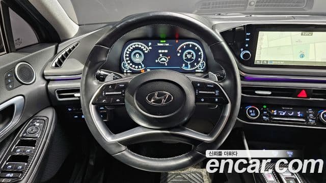 Hyundai Sonata Hybrid 2021 — Photo 20/20