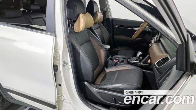 Kia Seltos 2021 — Şəkil 12/20