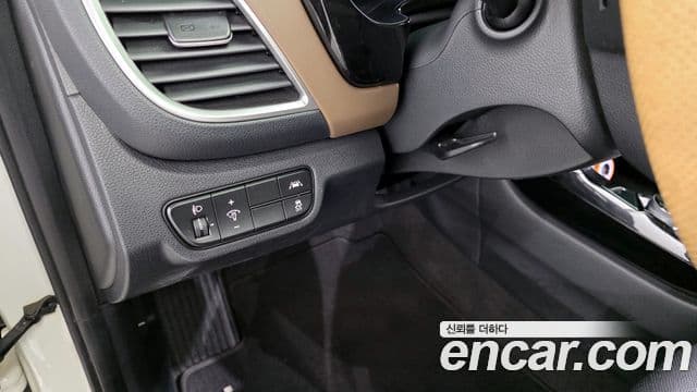 Kia Seltos 2021 — Şəkil 15/20