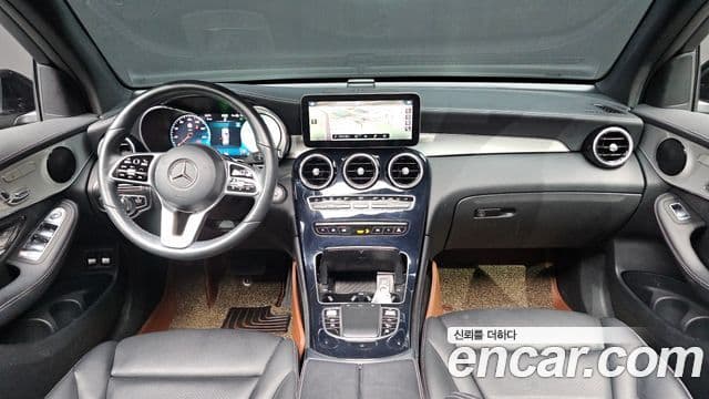 Mercedes-Benz GLC-Class 2020 — ფოტო 7/20
