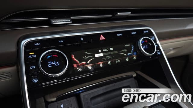 Genesis GV80 2022 — ფოტო 17/20