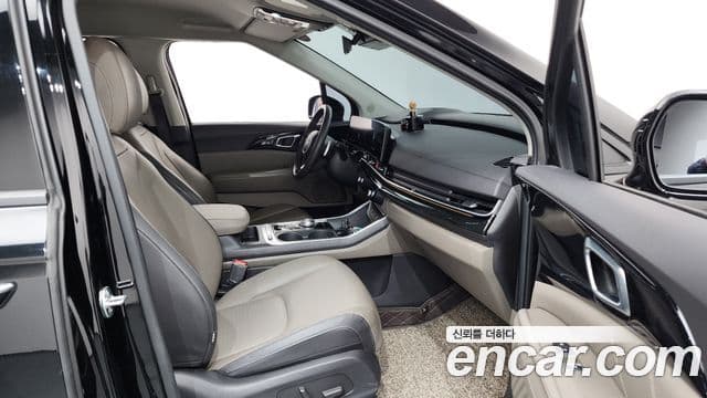 Kia Carnival 2024 — Фото 11/20