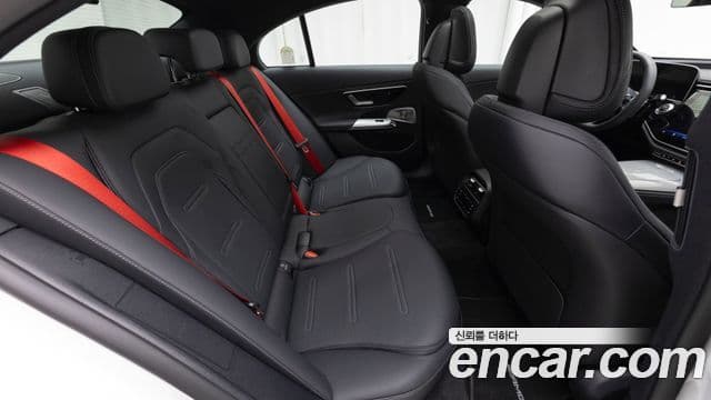 Mercedes-Benz E-Class 2025 — ფოტო 11/20