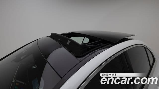Mercedes-Benz E-Class 2025 — Şəkil 12/20