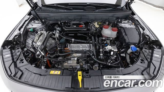 Mercedes-Benz EQB 2025 — ფოტო 9/20