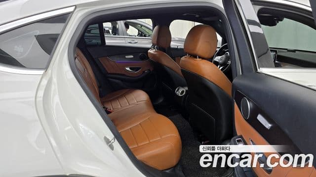 Mercedes-Benz GLC-Class 2021 — ფოტო 12/20