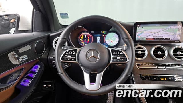 Mercedes-Benz GLC-Class 2021 — ფოტო 13/20