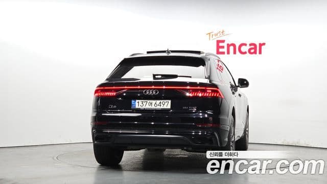 Audi Q8 2021 — Şəkil 2/20