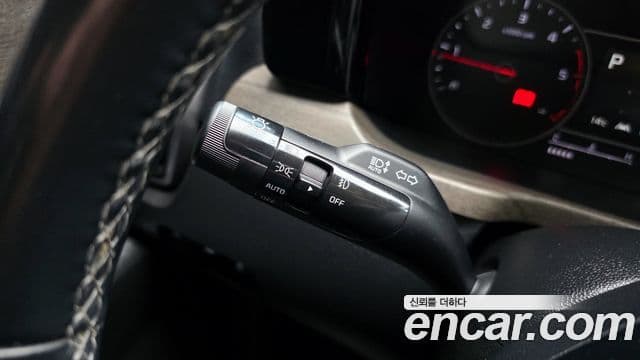 Kia Sorento 2021 — Şəkil 16/20