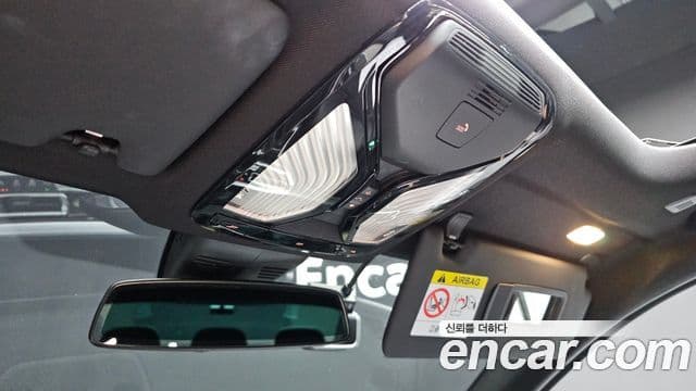 BMW 3 Series 2021 — ფოტო 17/20