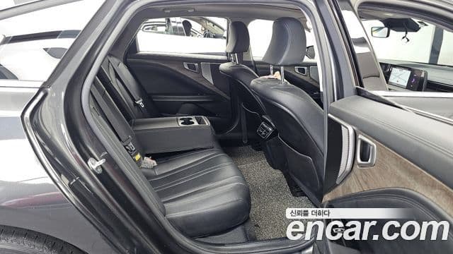 Kia K8 2022 — ფოტო 12/20