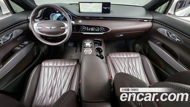 Genesis GV70 2021 — ფოტო 7/20