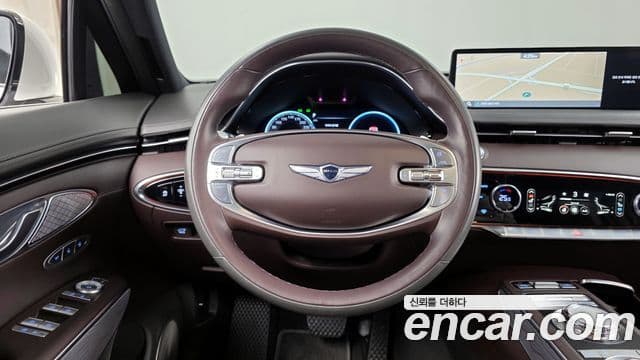 Genesis GV70 2021 — ფოტო 13/20