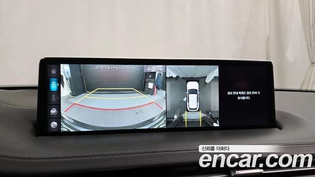 Genesis GV70 2021 — ფოტო 15/20
