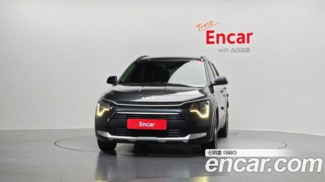 Kia Niro 2022 — ფოტო 3/20