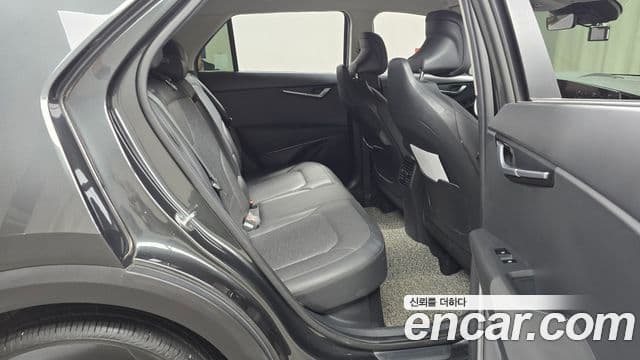 Kia Niro 2022 — Şəkil 12/20