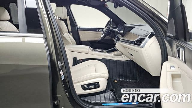 BMW X7 2023 — ფოტო 11/20