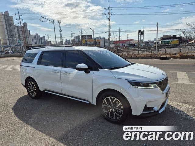 Kia Carnival 2021 — Şəkil 2/15
