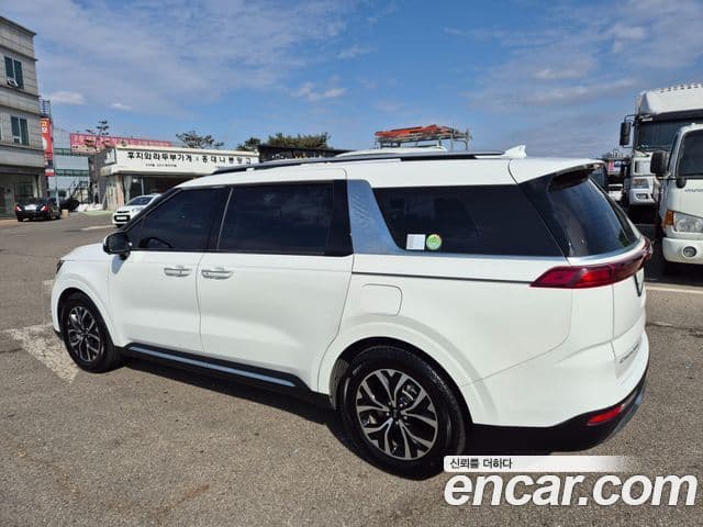 Kia Carnival 2021 — Şəkil 5/15