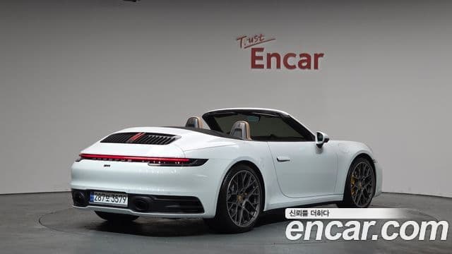 Porsche 911 2024 — ფოტო 2/20