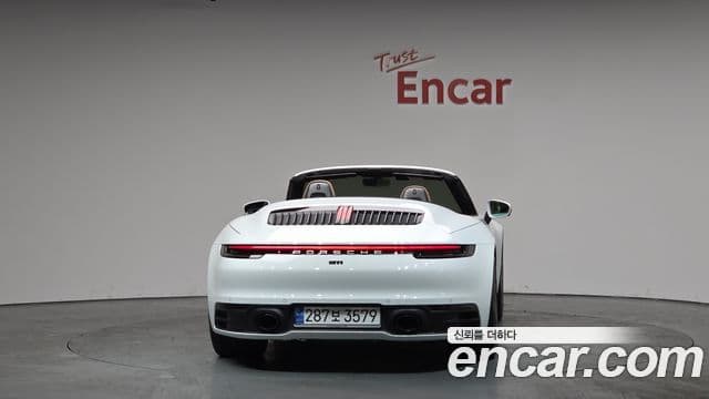 Porsche 911 2024 — ფოტო 4/20