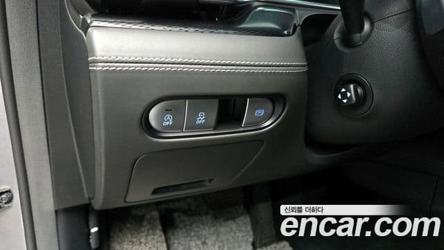 Genesis G90 2024 — ფოტო 14/20