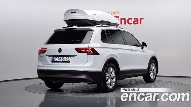 Volkswagen Tiguan 2020 — Фото 1/20