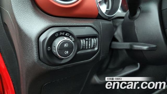 Jeep Wrangler 2020 — Şəkil 16/20