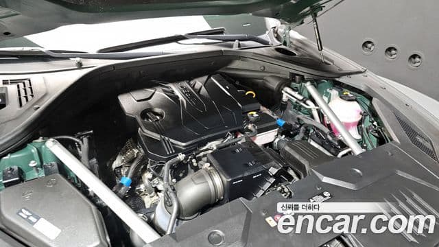 Genesis GV70 2022 — ფოტო 6/20