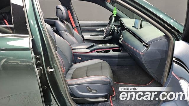 Genesis GV70 2022 — ფოტო 11/20