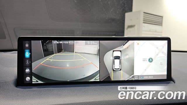 Genesis GV70 2022 — ფოტო 15/20
