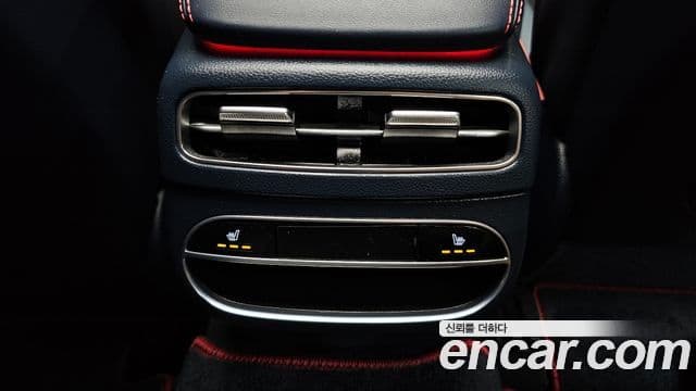 Genesis GV70 2022 — Şəkil 18/20