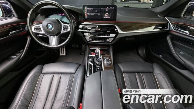 BMW 5 Series 2022 — ფოტო 7/20