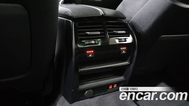 BMW 5 Series 2022 — ფოტო 16/20