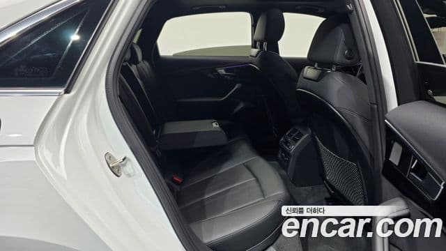 Audi A4 2021 — ფოტო 12/20